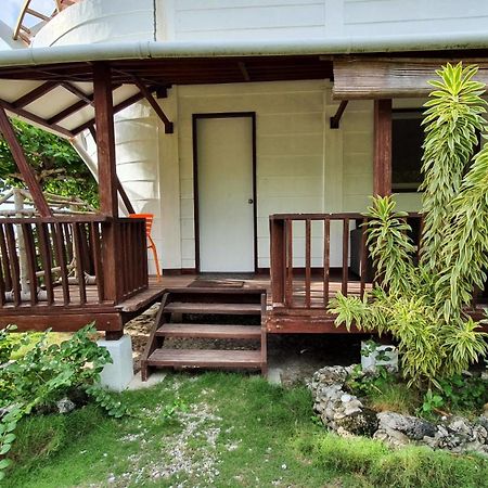 Threshershack Inn Logon Bilik gambar