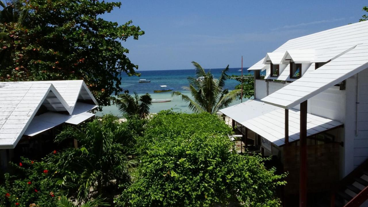 Threshershack Inn Logon Luaran gambar
