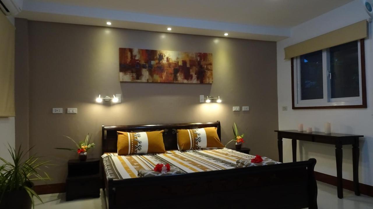 Threshershack Inn Logon Bilik gambar
