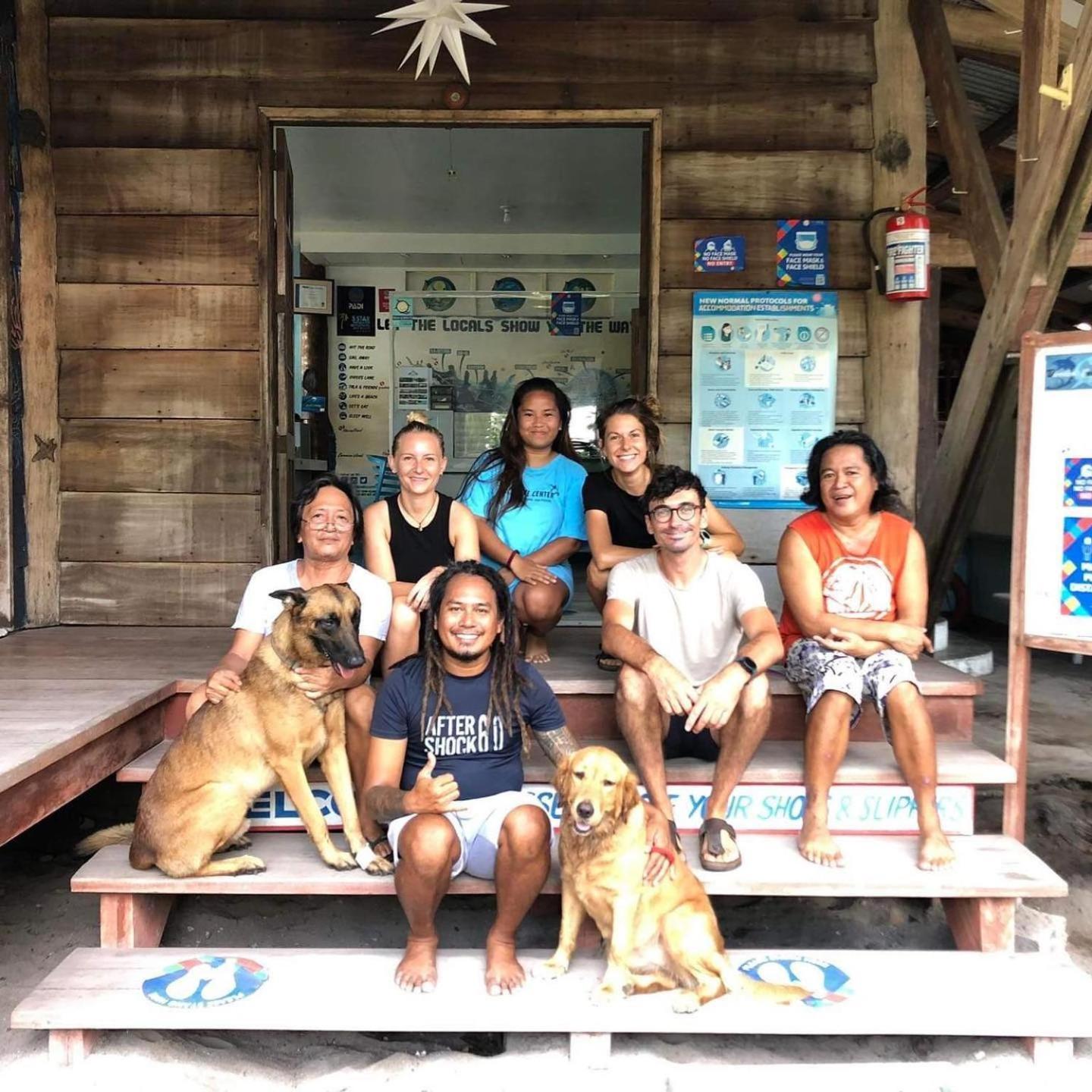 Threshershack Inn Logon Luaran gambar