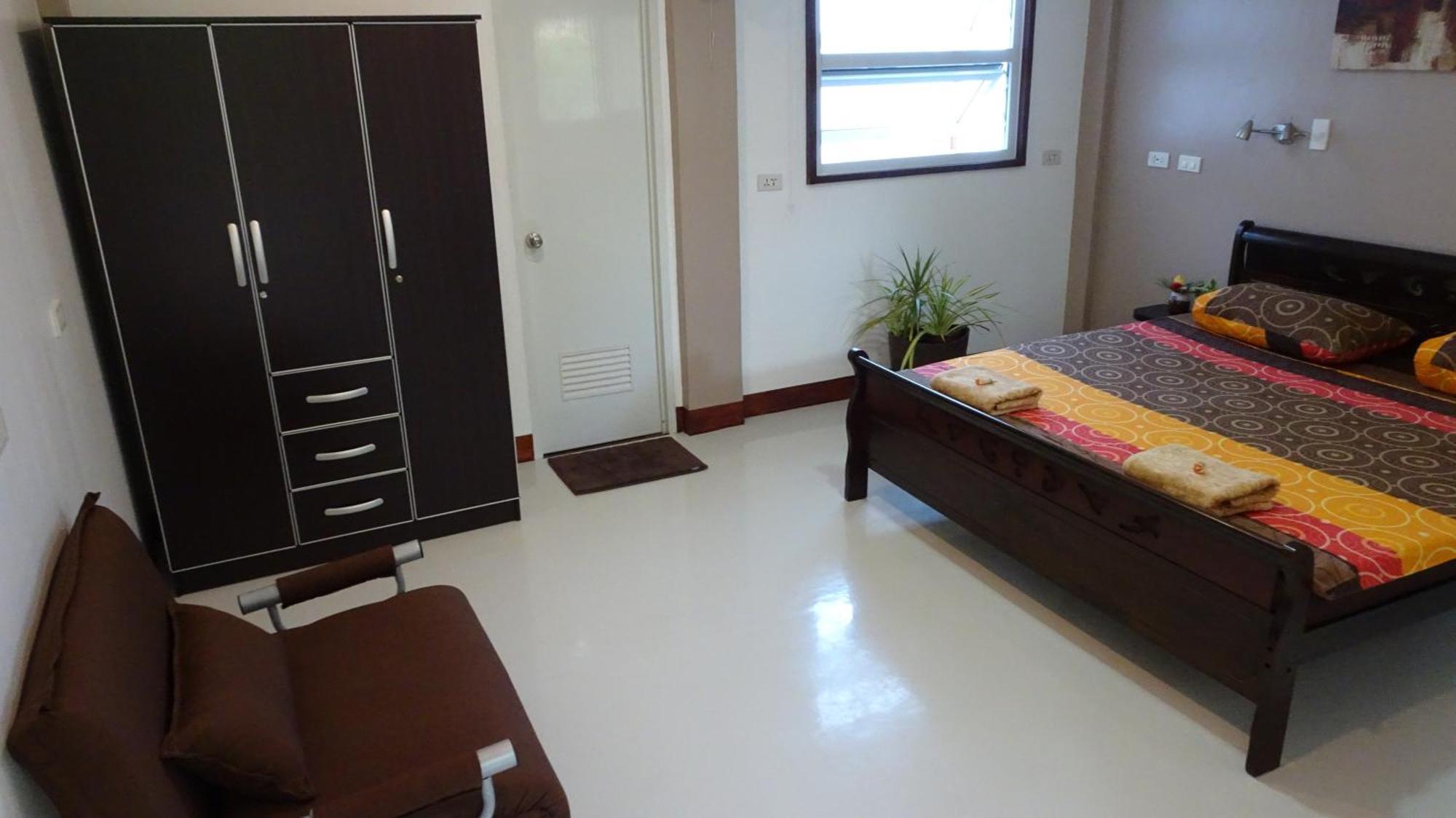 Threshershack Inn Logon Bilik gambar